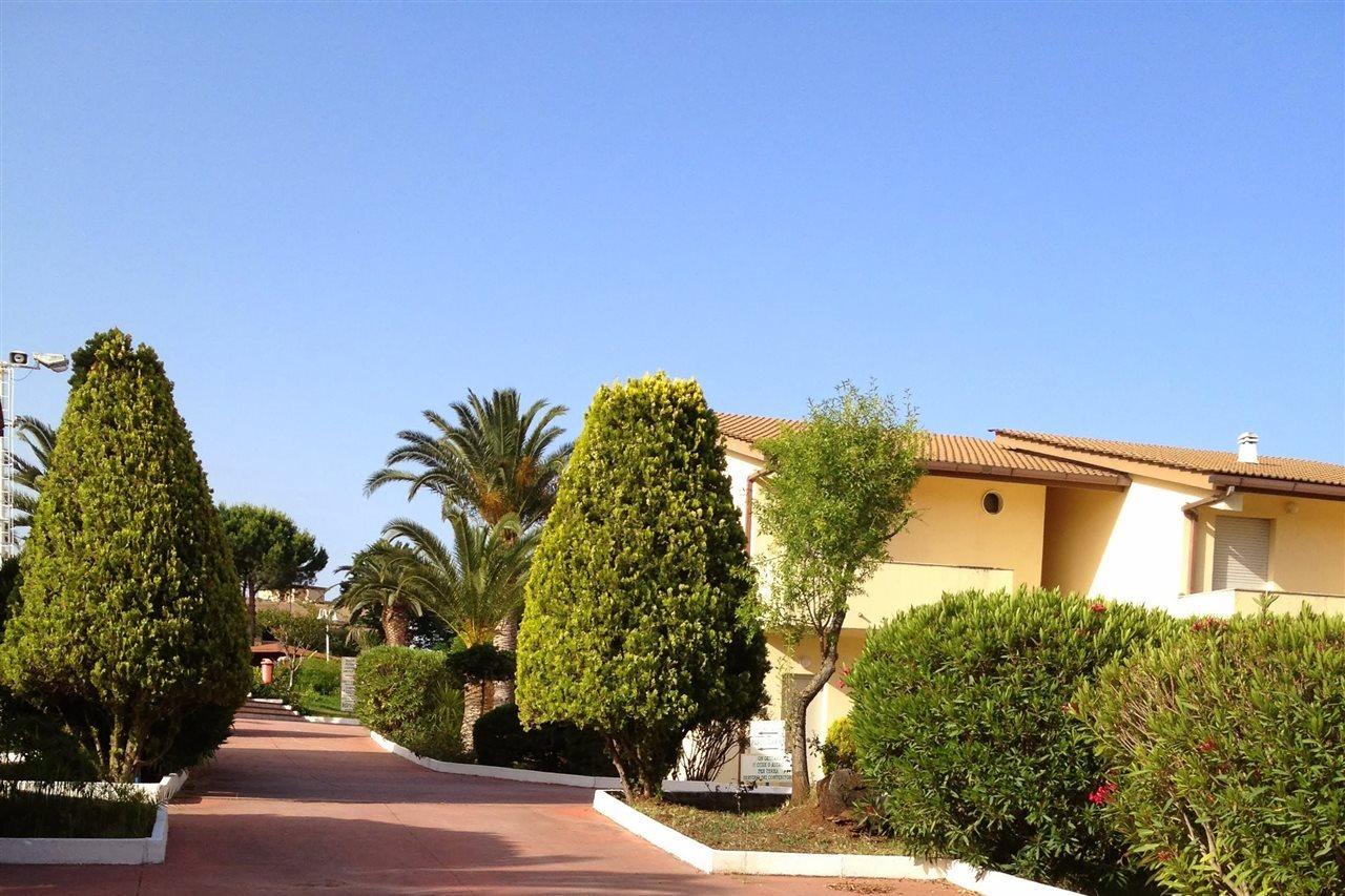 La Pace Village Residence Club Тропеа Екстериор снимка